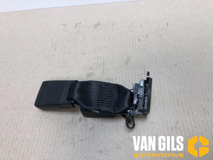 Rear seatbelt buckle, centre from a Mercedes-Benz A (177.0) 2.0 A-220 Turbo 16V 2020