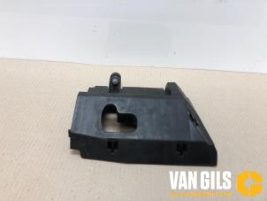 Used Battery cover Mercedes A (177.0) 2.0 A-220 Turbo 16V Price € 29,99 Margin scheme offered by Van Gils Automotive