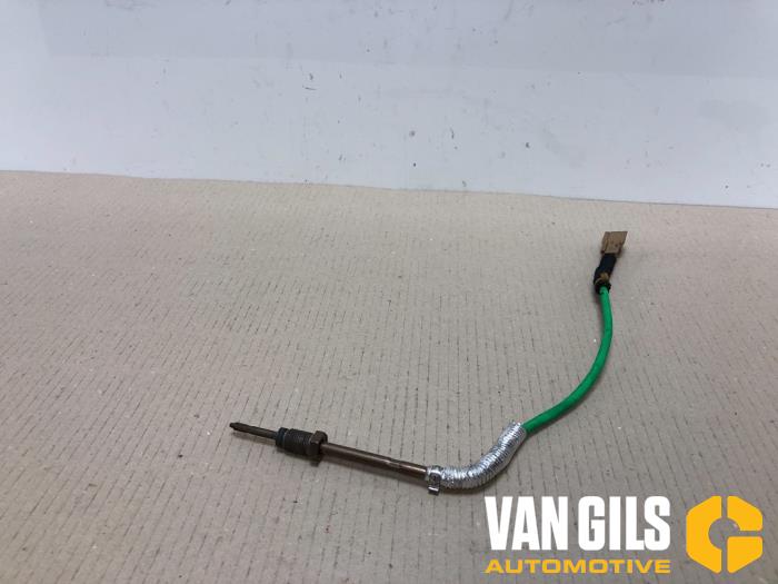 Exhaust heat sensor from a Renault Master IV (MA/MB/MC/MD/MH/MF/MG/MH) 2.3 dCi 145 16V 2022