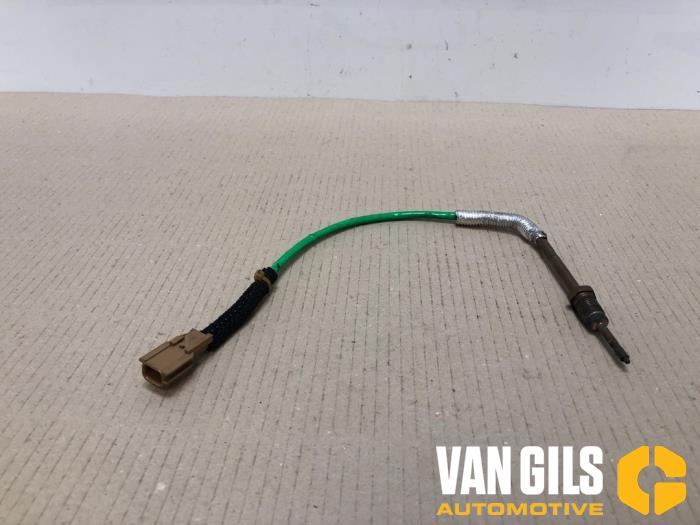 Exhaust heat sensor from a Renault Master IV (MA/MB/MC/MD/MH/MF/MG/MH) 2.3 dCi 145 16V 2022