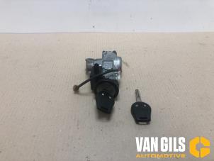 Used Ignition lock + key Nissan Note (E12) 1.2 68 Price on request offered by Van Gils Automotive