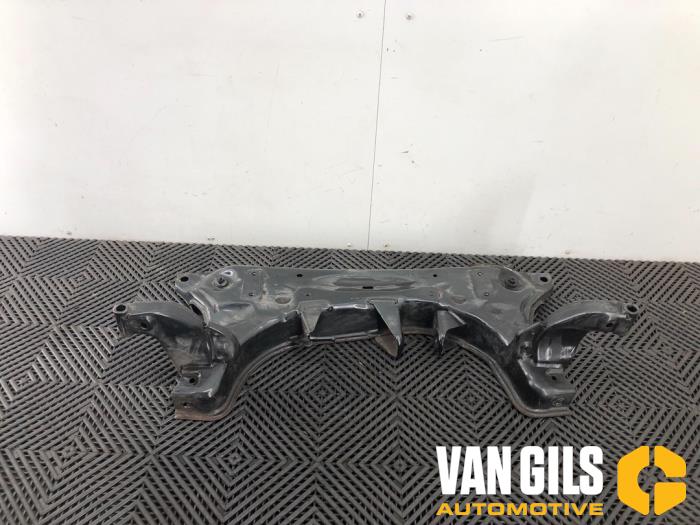 Usados Subchasis Ford Fiesta 7 1.1 Ti-VCT 12V 85 Precio de solicitud ofrecido por Van Gils Automotive