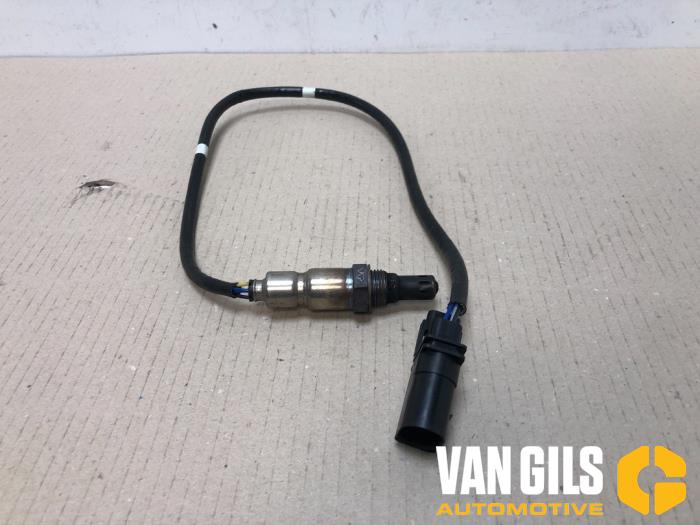Lambda probe from a Volkswagen Golf Sportsvan (AUVS) 2.0 TDI 150 16V 2017