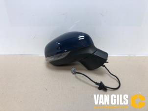 Used Wing mirror, right Ford Fiesta 7 1.1 Ti-VCT 12V 85 Price € 149,99 Margin scheme offered by Van Gils Automotive