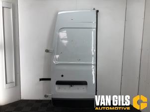 Używane Tylne drzwi samochodu dostawczego Opel Movano 2.3 CDTi 16V FWD Cena € 599,99 Procedura marży oferowane przez Van Gils Automotive