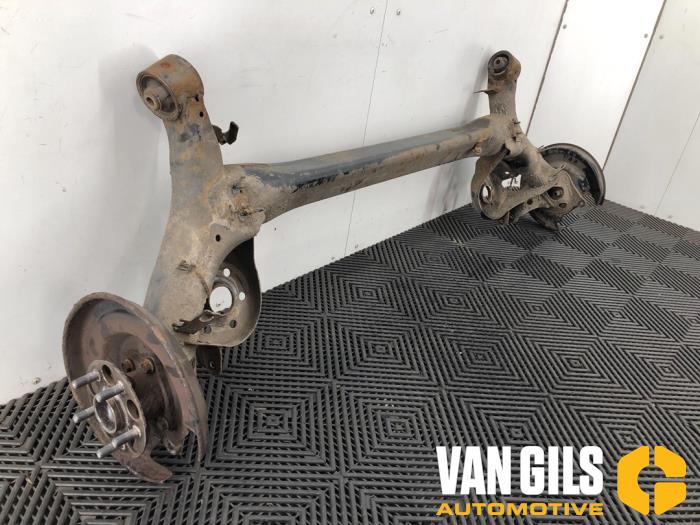 Rear-wheel drive axle from a Toyota Prius (ZVW3) 1.8 16V 2010