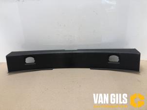Used Cover strike rear Volkswagen Touran (1T3) 2.0 TDI 16V 140 Price on request offered by Van Gils Automotive