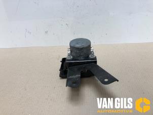 Used ABS pump Toyota Aygo (B10) 1.0 12V VVT-i Price € 30,00 Margin scheme offered by Van Gils Automotive
