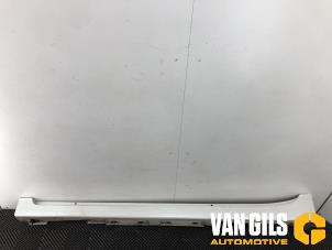Used Side skirt, left Toyota Prius (ZVW3) 1.8 16V Price on request offered by Van Gils Automotive