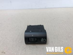 Used AIH headlight switch Kia Picanto (BA) 1.0 12V Price € 30,00 Margin scheme offered by Van Gils Automotive