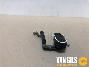 Used Xenon height adjustment BMW 5 serie (F10) 528i 24V Price on request offered by Van Gils Automotive