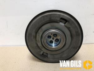 Gebrauchte Kurbelwelle Riemenscheibe Mini Mini (F55) 1.5 12V Cooper Preis auf Anfrage angeboten von Van Gils Automotive