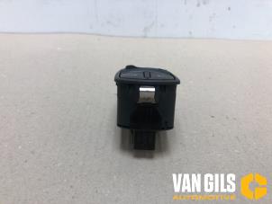 Used Electric window switch Opel Corsa D 1.3 CDTi 16V ecoFLEX Price on request offered by Van Gils Automotive