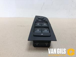 Used Electric window switch BMW 3 serie Touring (E91) 320d 16V Price € 50,00 Margin scheme offered by Van Gils Automotive