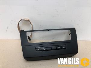 Used PDC switch BMW 3 serie Touring (E91) 320d 16V Price on request offered by Van Gils Automotive