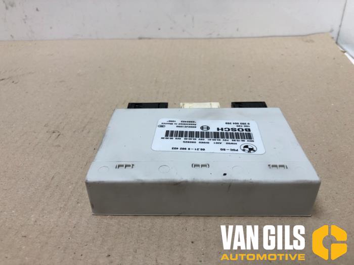 PDC Module from a BMW 3 serie Touring (E91) 320d 16V 2009