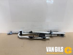 Used Roof curtain airbag, right BMW 3 serie Touring (E91) 320d 16V Price on request offered by Van Gils Automotive