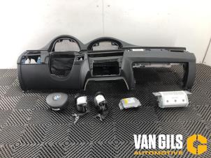 Used Airbag set + dashboard BMW 3 serie Touring (E91) 320d 16V Price on request offered by Van Gils Automotive