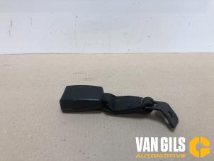 Used Rear seatbelt buckle, left BMW 1 serie (E87/87N) 120d 16V Price € 30,00 Margin scheme offered by Van Gils Automotive