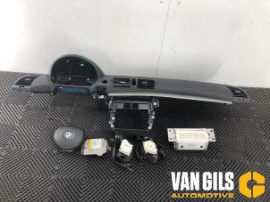 Used Airbag set + dashboard BMW 1 serie (E87/87N) 120d 16V Price € 500,00 Margin scheme offered by Van Gils Automotive