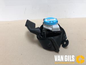 Usagé Ceinture de sécurité arrière gauche Mercedes A (W176) 2.2 A-220 CDI 16V Prix sur demande proposé par Van Gils Automotive