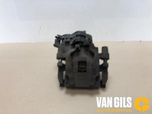 Used Rear brake calliper, right Volvo XC90 II 2.0 T8 16V Twin Engine AWD Price on request offered by Van Gils Automotive