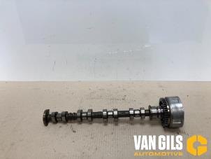 Used Camshaft Kia Rio IV (YB) 1.2 MPI 16V Price on request offered by Van Gils Automotive