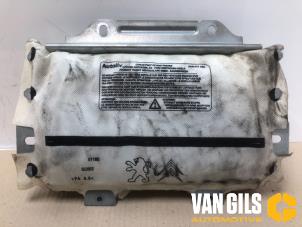 Gebrauchte Airbag rechts (Armaturenbrett) Peugeot 308 (4A/C) 1.6 VTI 16V Preis € 30,00 Margenregelung angeboten von Van Gils Automotive