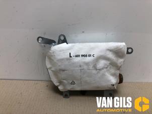 Usagé Airbag portière 4portes avant gauche BMW 5 serie (E60) 523i 24V Prix € 50,00 Règlement à la marge proposé par Van Gils Automotive