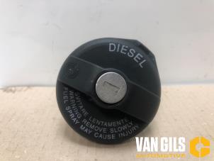 Used Fuel cap Fiat Doblo Cargo (223) 1.3 D 16V Multijet DPF Price on request offered by Van Gils Automotive
