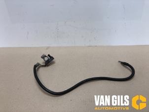 Used Battery pole Mercedes A (W176) 1.5 A-180 CDI, A-180d 16V Price € 29,99 Margin scheme offered by Van Gils Automotive