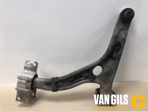 Used Front wishbone, left Mercedes A (W176) 1.5 A-180 CDI, A-180d 16V Price € 99,99 Margin scheme offered by Van Gils Automotive