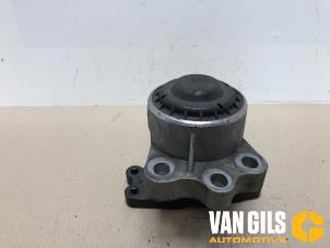 Used Engine mount Ford Transit Custom 2.2 TDCi 16V Price on request offered by Van Gils Automotive