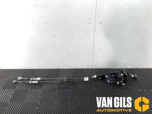Używane Dzwignia zmiany biegów Ford Transit Custom 2.2 TDCi 16V Cena na żądanie oferowane przez Van Gils Automotive