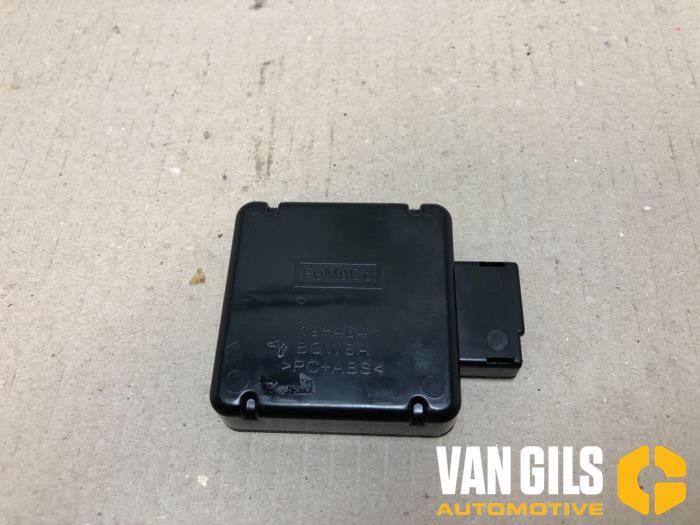GPS Antenne van een Ford Transit Custom 2.2 TDCi 16V 2014