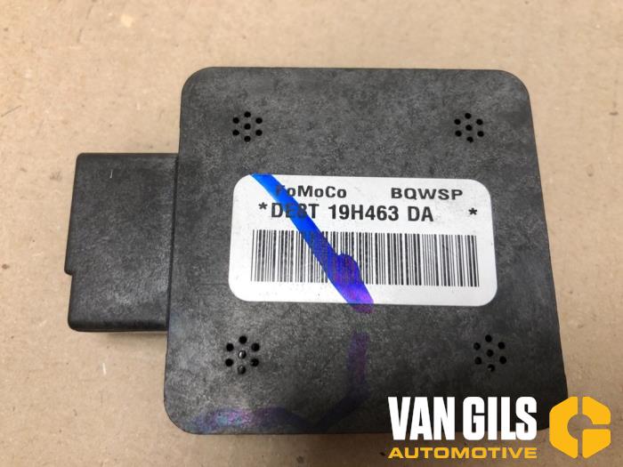 GPS antenna from a Ford Transit Custom 2.2 TDCi 16V 2014