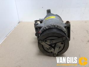 Usados Bomba de aire acondicionado Ford Transit Custom 2.2 TDCi 16V Precio € 137,00 Norma de margen ofrecido por Van Gils Automotive