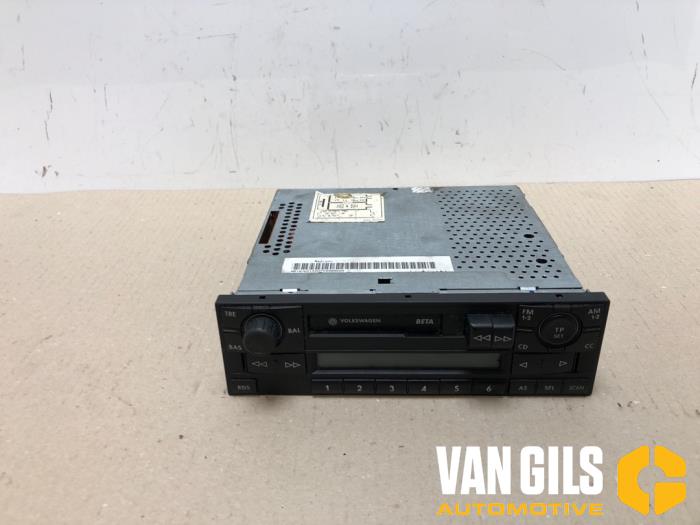 Gebrauchte Radio Volkswagen Polo IV (9N1/2/3) 1.9 SDI Preis € 75,00 Margenregelung angeboten von Van Gils Automotive