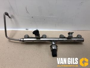 Used Fuel injector nozzle Smart Forfour (454) 1.0 12V Price € 50,00 Margin scheme offered by Van Gils Automotive