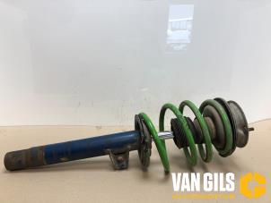 Used Front shock absorber rod, left BMW B3 Touring (E46) Price € 75,00 Margin scheme offered by Van Gils Automotive