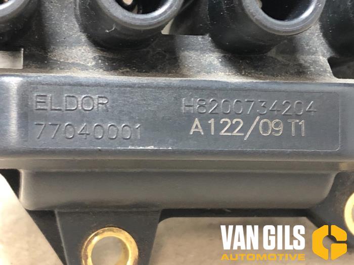 Zündspule van een Dacia Sandero I (BS) 1.2 16V 2009