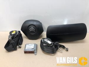Gebrauchte Vollzähligkeit Airbags Citroen Nemo (AA) 1.3 HDi 75 Preis auf Anfrage angeboten von Van Gils Automotive