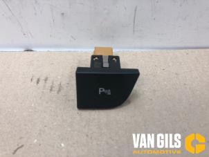Used PDC switch Volkswagen Golf Plus (5M1/1KP) 1.4 TSI 122 16V Price € 30,00 Margin scheme offered by Van Gils Automotive