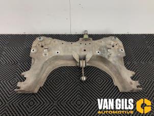 Used Subframe Renault Clio IV Estate/Grandtour (7R) 0.9 Energy TCE 12V Price on request offered by Van Gils Automotive