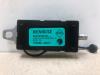 Antenna Amplifier from a Renault Clio IV Estate/Grandtour (7R), 2012 / 2021 0.9 Energy TCE 12V, Combi/o, 4-dr, Petrol, 898cc, 66kW (90pk), FWD, H4B400; H4BA4, 2013-01 / 2021-08, 7R5A; 7RAA; 7RKA; 7RLA 2014