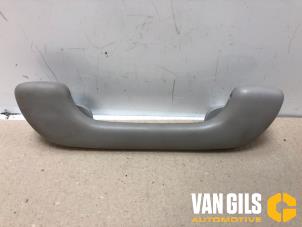 Used Handle Renault Clio IV Estate/Grandtour (7R) 0.9 Energy TCE 12V Price on request offered by Van Gils Automotive