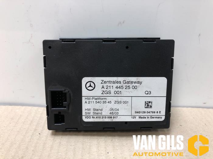 Używane Modul gateway Mercedes E (W211) 3.2 E-320 V6 18V Cena € 40,00 Procedura marży oferowane przez Van Gils Automotive