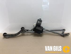 Used Wiper motor + mechanism Mercedes E (W211) 3.2 E-320 V6 18V Price € 75,00 Margin scheme offered by Van Gils Automotive