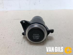 Used Start/stop switch Kia Stonic (YB) 1.0i T-GDi 12V Eco-Dynamics+ Price € 79,99 Margin scheme offered by Van Gils Automotive