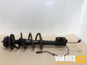 Used Front shock absorber rod, right Dacia Logan MCV (KS) 1.6 16V Price on request offered by Van Gils Automotive